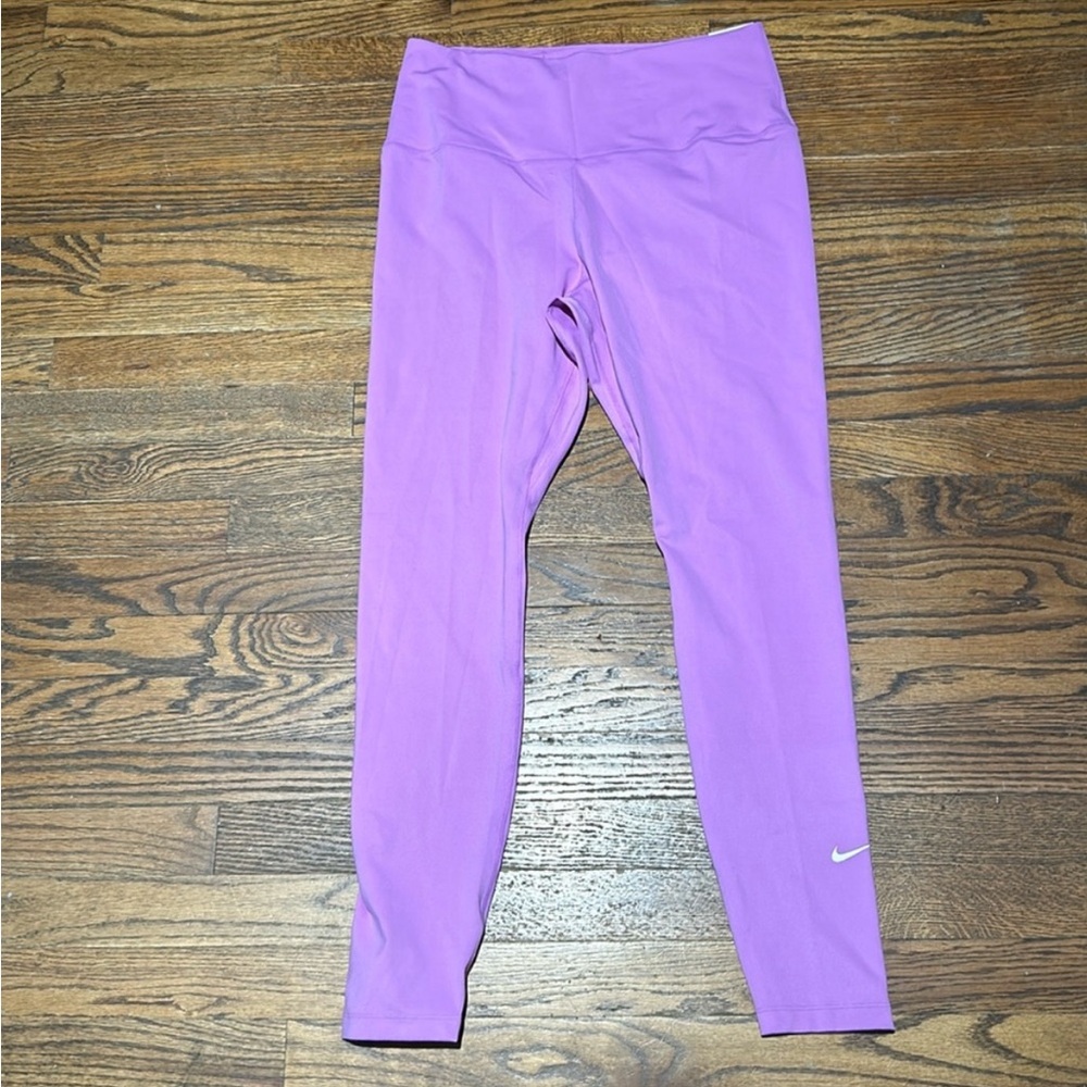 Nike One Large